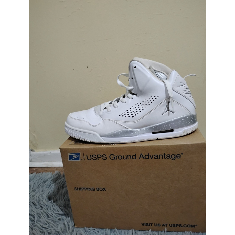 Nike Air Jordan(2013) Flight SC-3 Men Size 11.5 White Silver Sneakers 629877-100 - Picture 11 of 12
